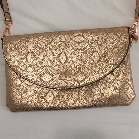 Max Studio Rose Gold Clutch - Picture 1 of 4